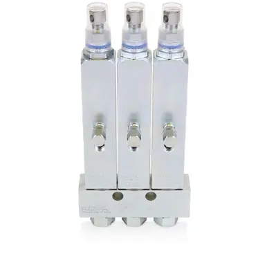 GRACO 24X803 GL-1 X Grease Injector, Three Point
