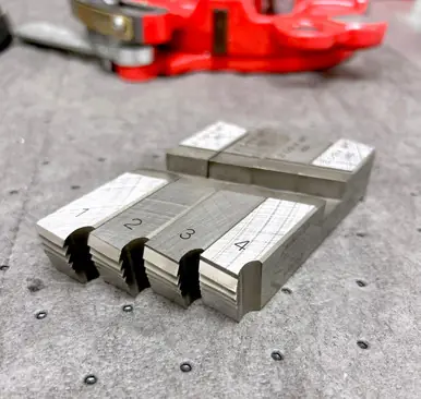 WHEELER-REX 833057 - H.S. Threading Dies for 2-1/2" - 4" NPT Stainless Steel