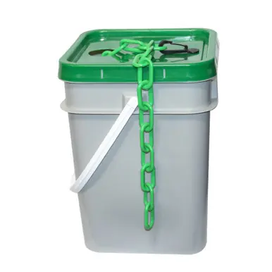 Mr. Chain 51004-P 2" Heavy Duty x 120‘ Pail Plastic Chain - Green