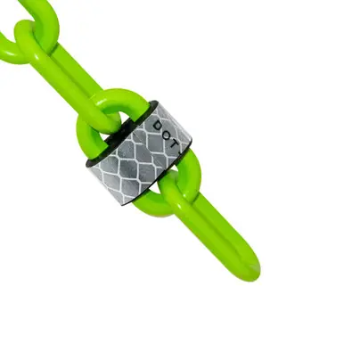 Mr. Chain 52014-100 2" x 100‘ Reflective Plastic Chain - Sfty Grn