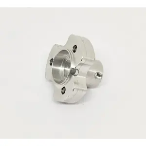 Left hub 6060